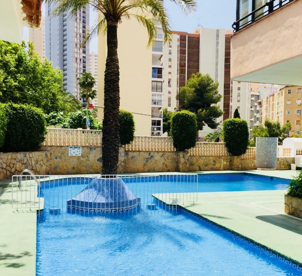 Edificio Cadiz Benidorm Exterior foto